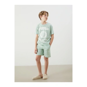 Beli Lastikli Erkek Çocuk Şort