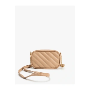 Çapraz Çanta Suni Deri Zincirli Kapitoneli Fermuarlı Askılı