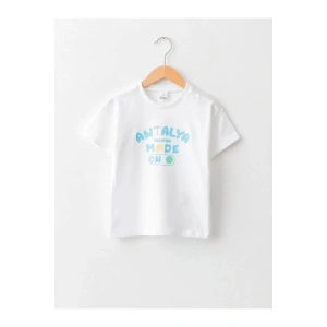 LCW baby Beyaz Bisiklet Yaka Kısa Kol Baskılı Pamuklu Erkek Bebek Tişört