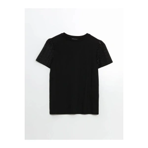 LCW Comfort Siyah Bisiklet Yaka Nakışlı Kadın Tişört