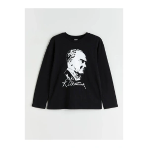 LCW Kids Bisiklet Yaka Atatürk Baskılı Erkek Çocuk Tişört (W5)