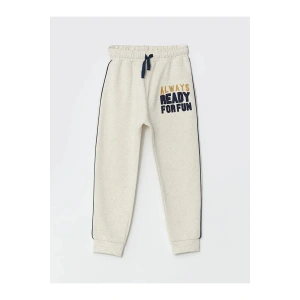 LCW Kids Ekru Beli Lastikli Nakışlı Erkek Çocuk Jogger Eşofman Altı