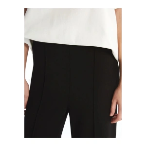 LCW Modest Yeni Siyah Beli Lastikli Düz Geniş Paça Kadın Eşofman Altı