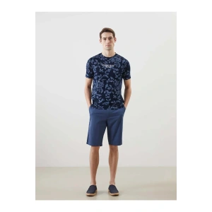 LCWAIKIKI Classic Indigo Standart Kalıp Gabardin Erkek Şort