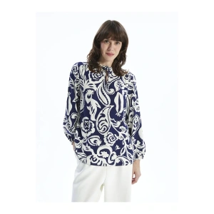 LCWAIKIKI Classic Mavi Bağlamalı Yaka Desenli Kadın Bluz