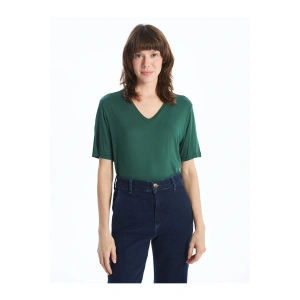 LCWAIKIKI Classic V Yaka Kadın Tişört