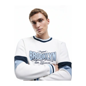 Şardonlu Uzun Kollu Bisiklet Yaka Renk Bloklu Kolej Baskılı Sweatshirt