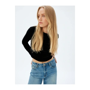 Uzun Kollu Kadife Tişört Bisiklet Yaka Slim Fit