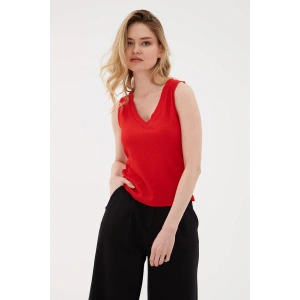 V Yaka Bluz Kırmızı