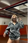 Etnik Detay Yıkamalı Oversize Kapşonlu Unisex Hırka Gri