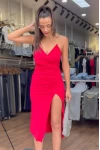 Zincir Askılı Büzgülü Sandy Elbise - Kırmızı