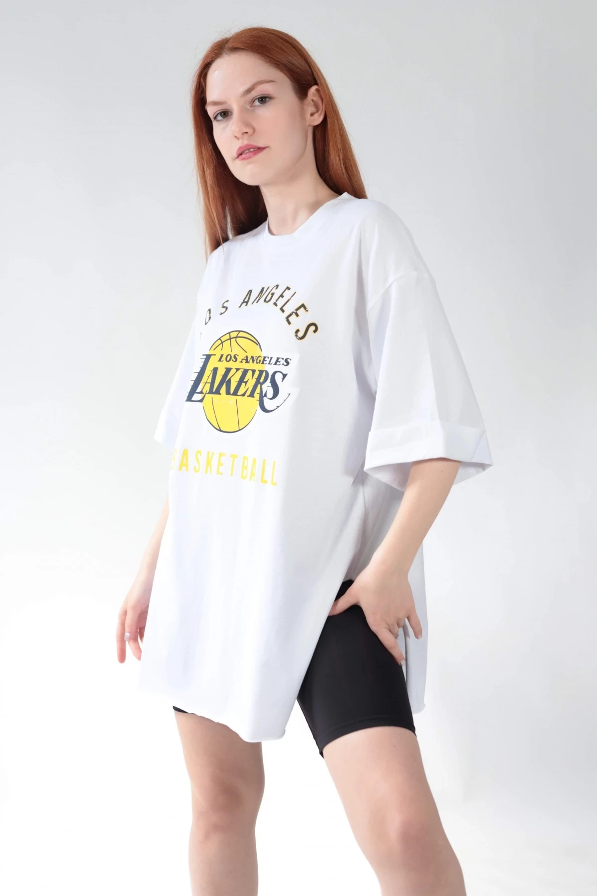 Beyaz Basketball Yırtmaçlı Oversize Tshirt
