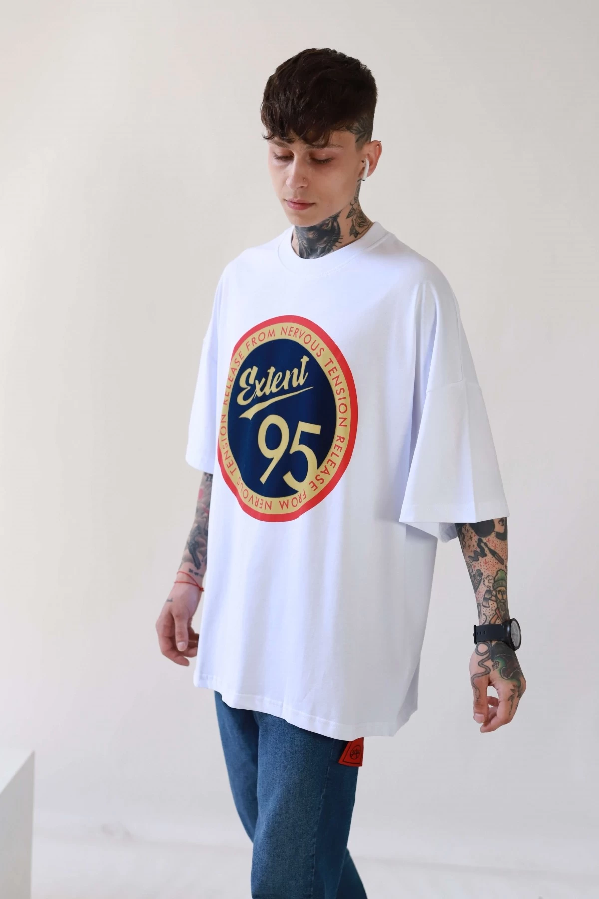 Beyaz Extent 95 Man Unisex Tshirt