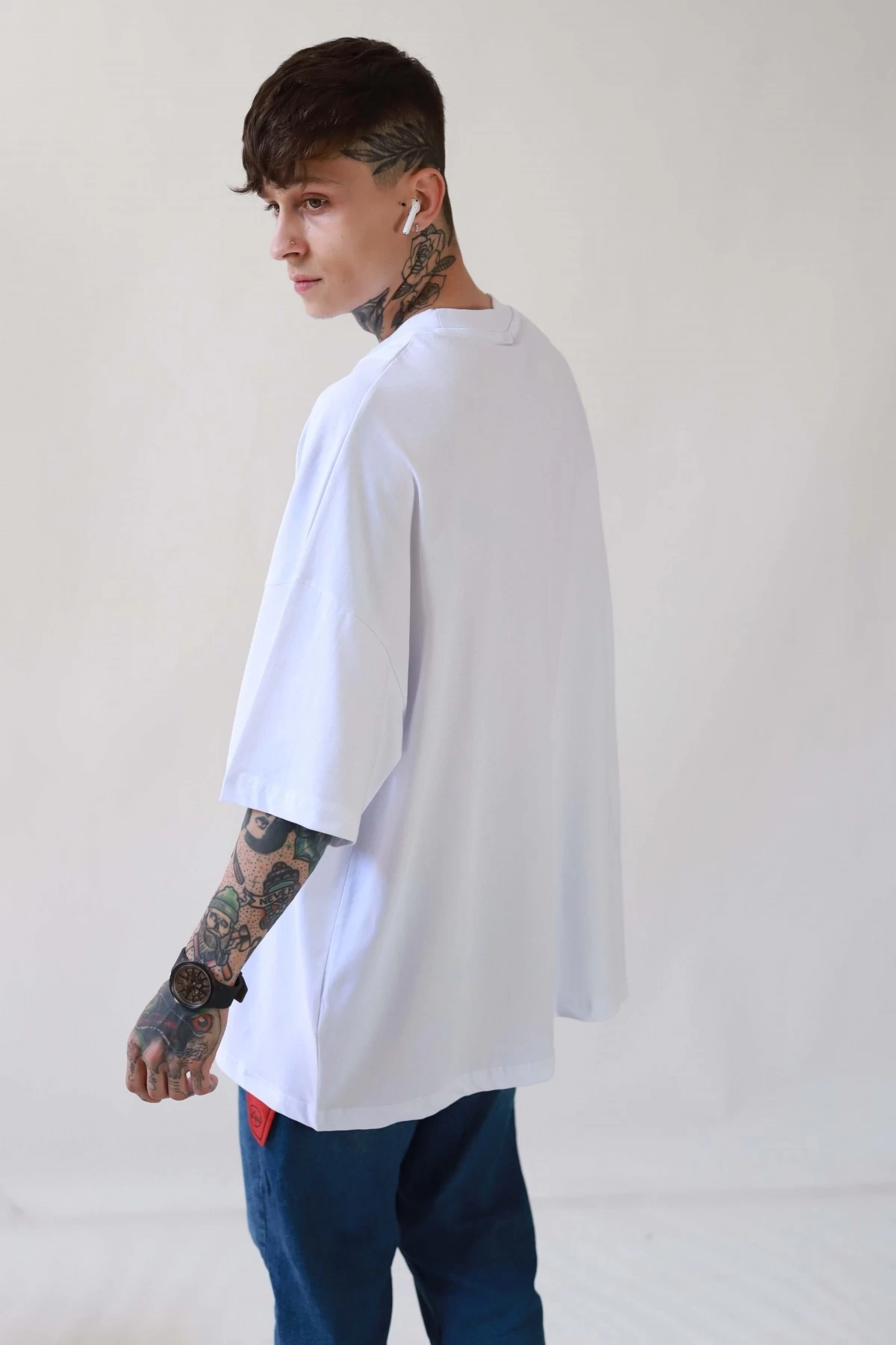 Beyaz Extent 95 Man Unisex Tshirt