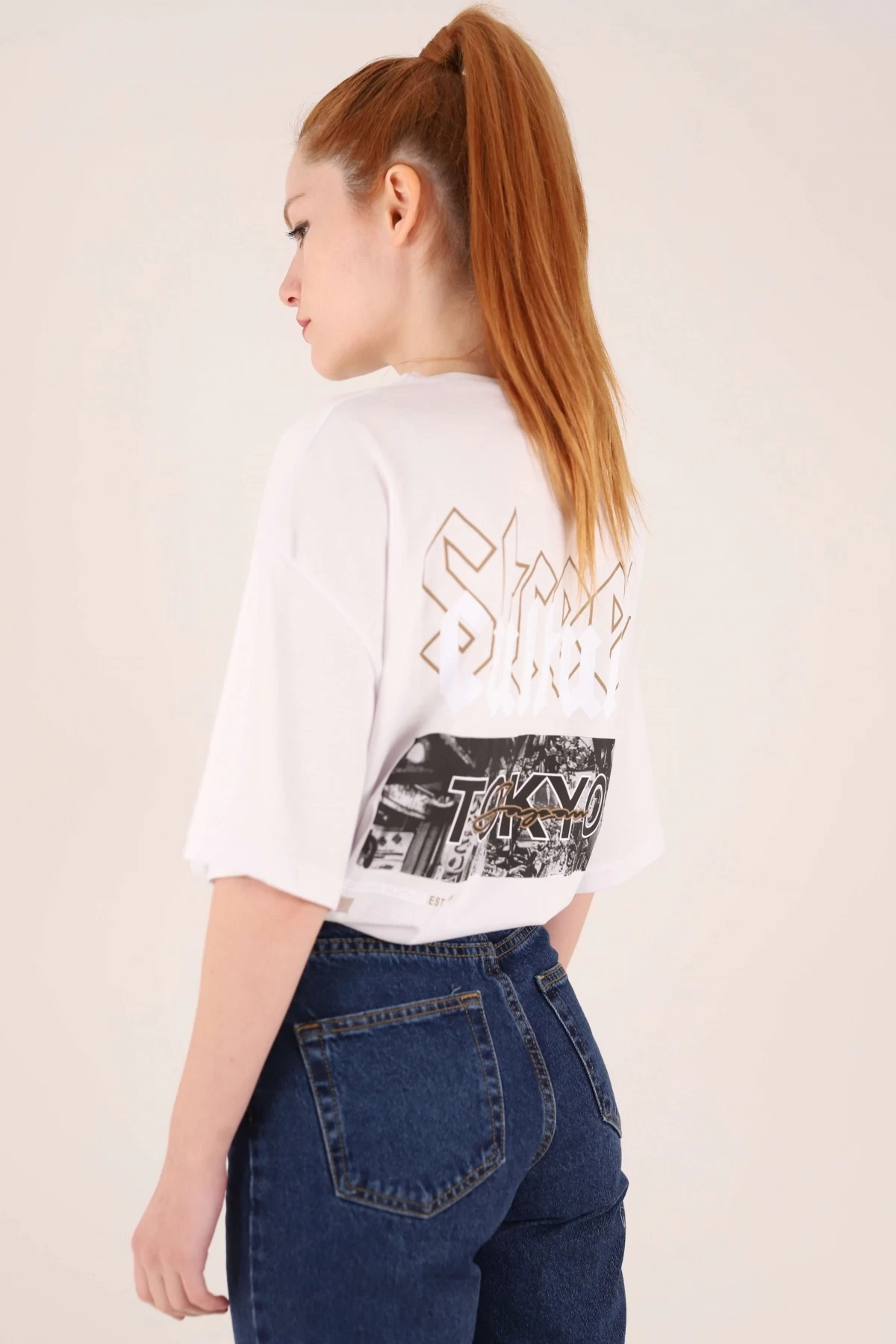 Beyaz Tokyo Street UnisexTshirtOversize Tshirt