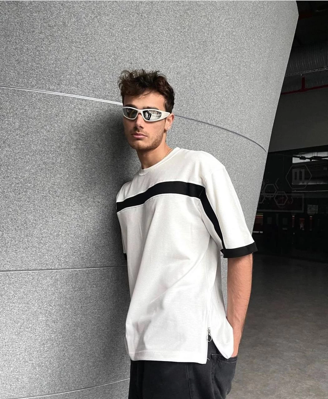 Beyaz Yanı Fermuarlı Parçalı Unisex Tshirt