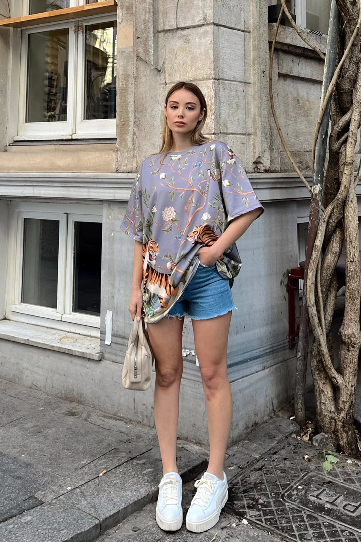 Füme Ağaç Kaplan Dijital Unisex Tshirt