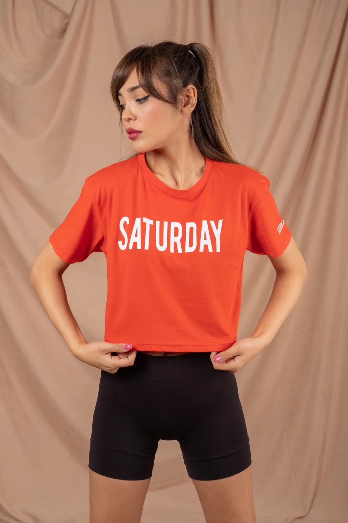 Kırmızı Saturday Crop Tshirt