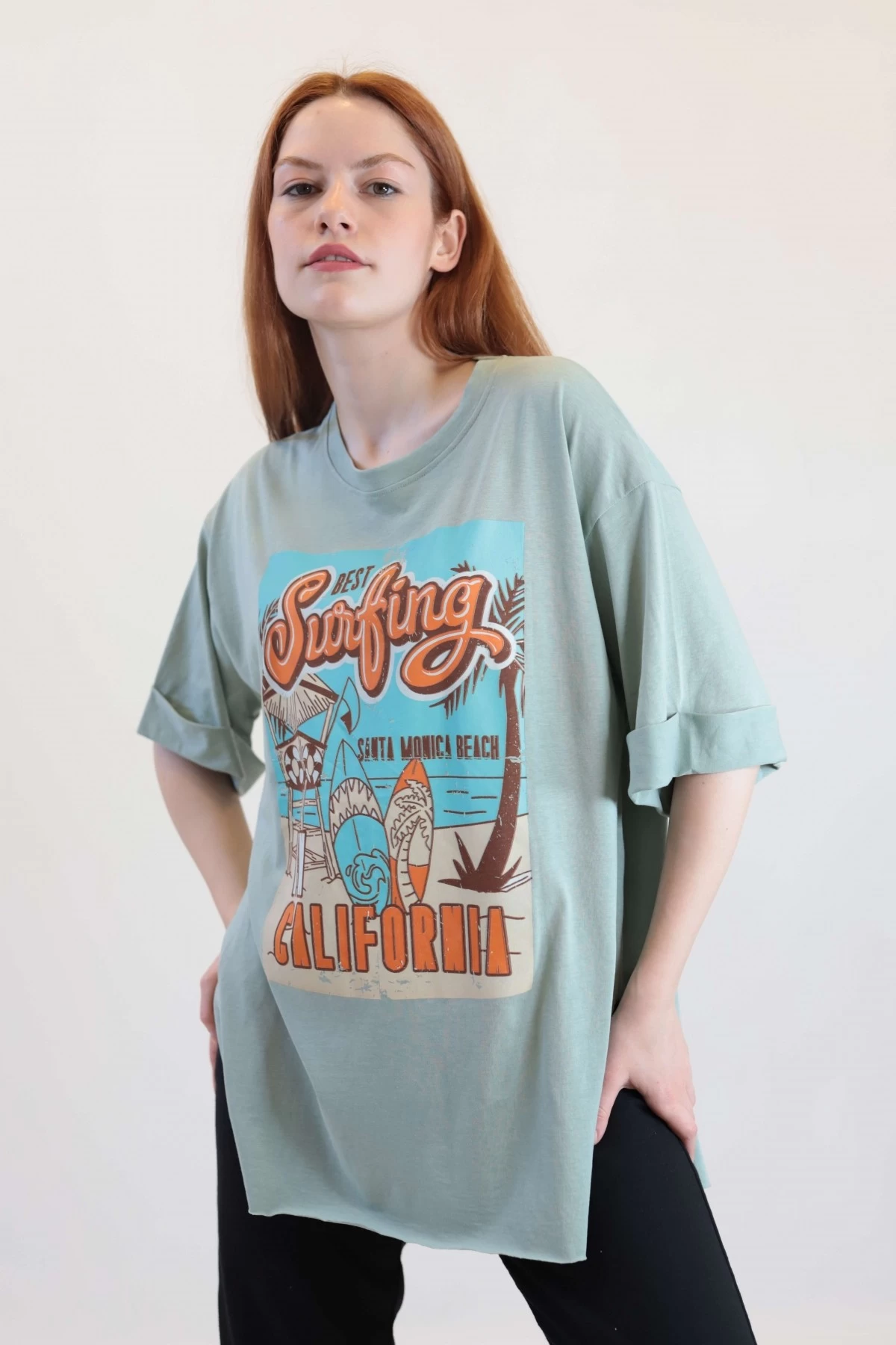 Mint Surfing Yırtmaçlı Oversize Tshirt