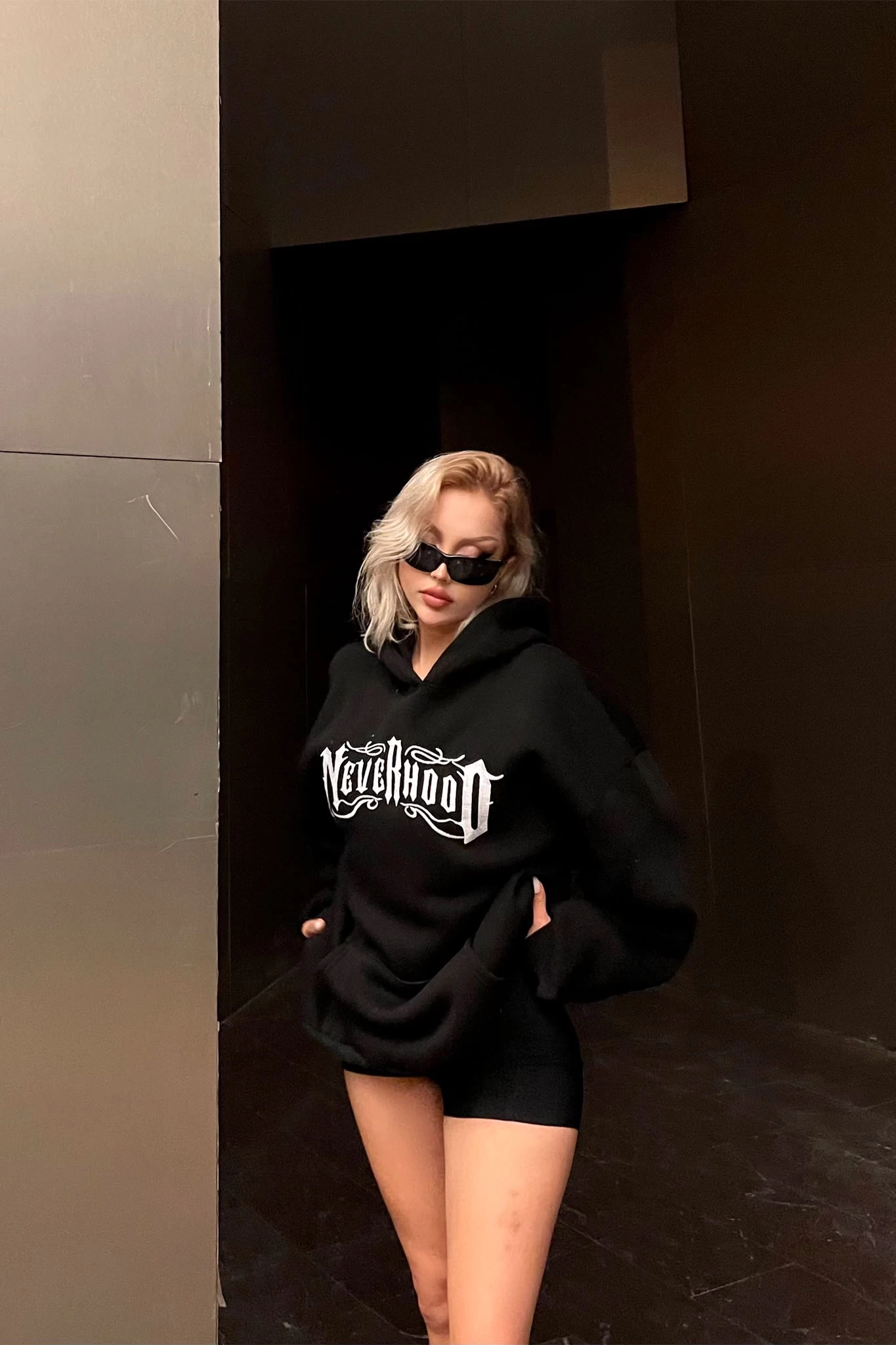 Newerhood Nakışlı Kapşonlu Unisex Sweatshirt Siyah