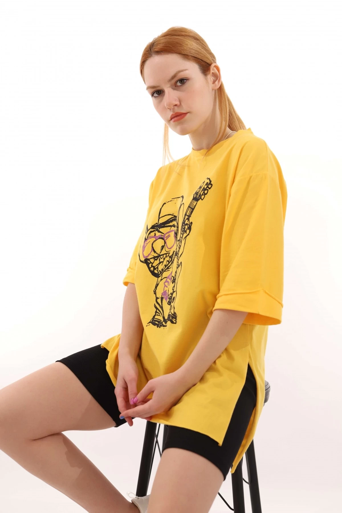Sarı Guitar Comic Unisex Tshirt