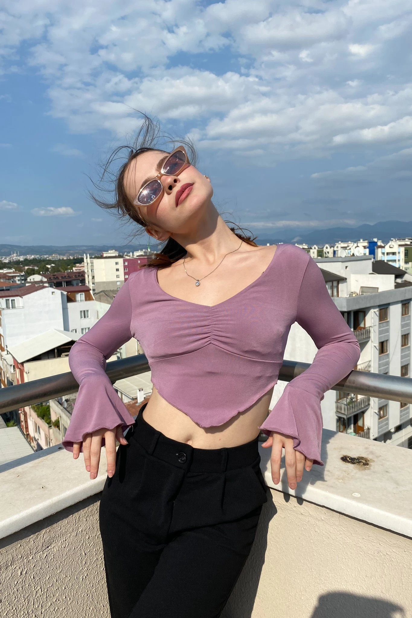 Sırt Zincir Detay Sandy Crop Pembe