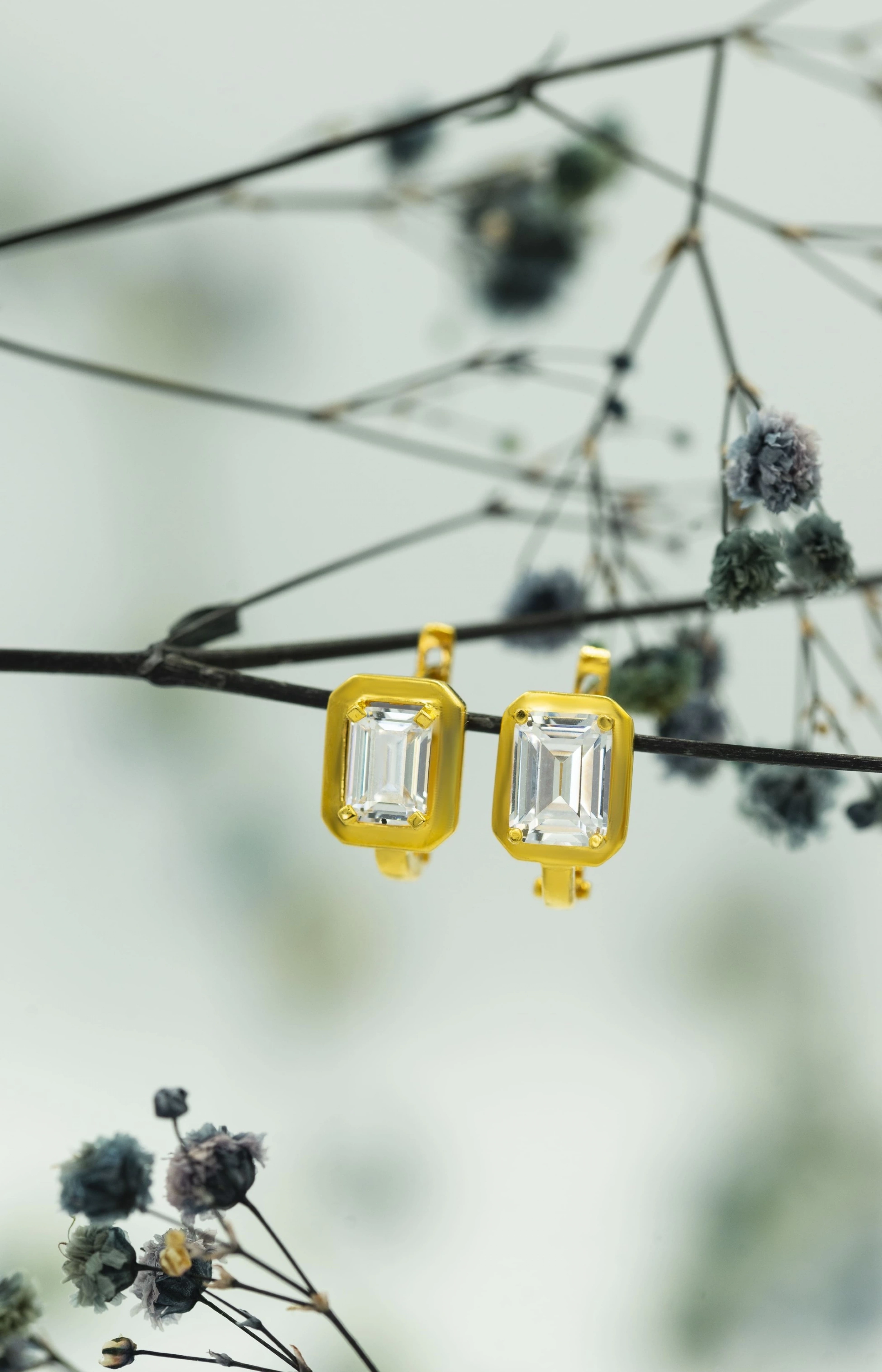 22 Ayar Baget Altın Küpe