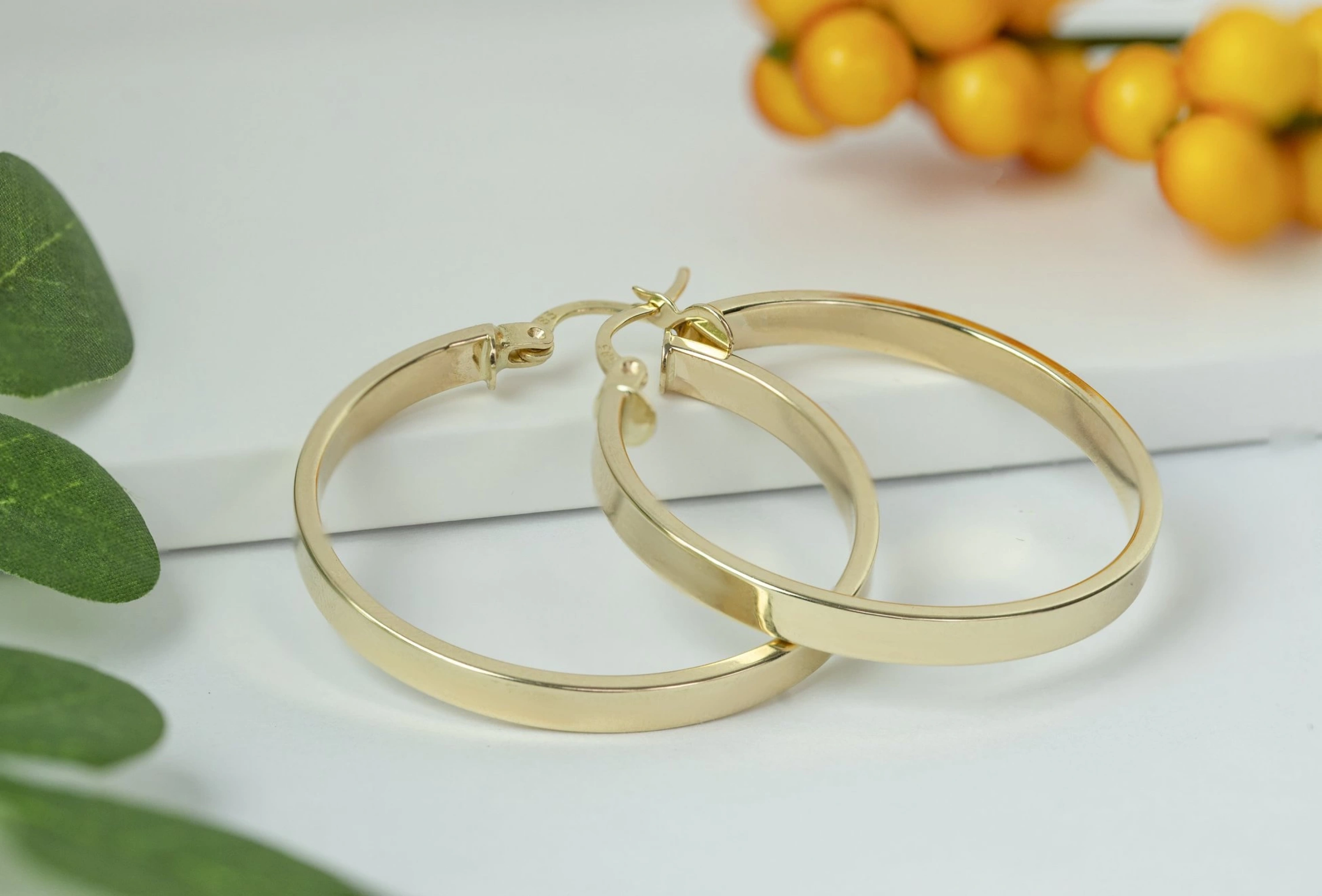 3.3 Cm. Çaplı Halka 14 Ayar Altın Küpe