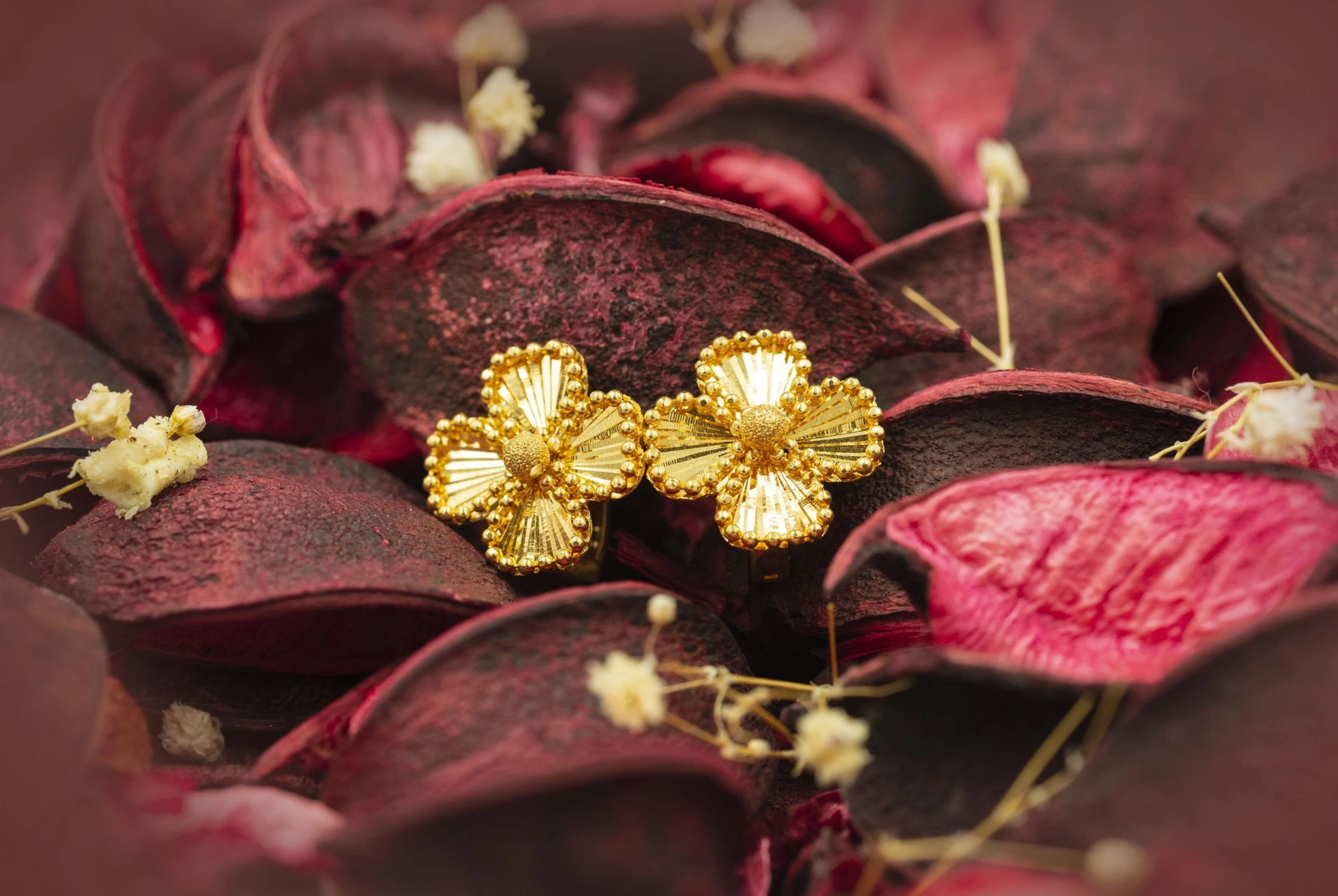 Dorika Toplu Dört Yapraklı 22 Ayar Yonca Altın Küpe