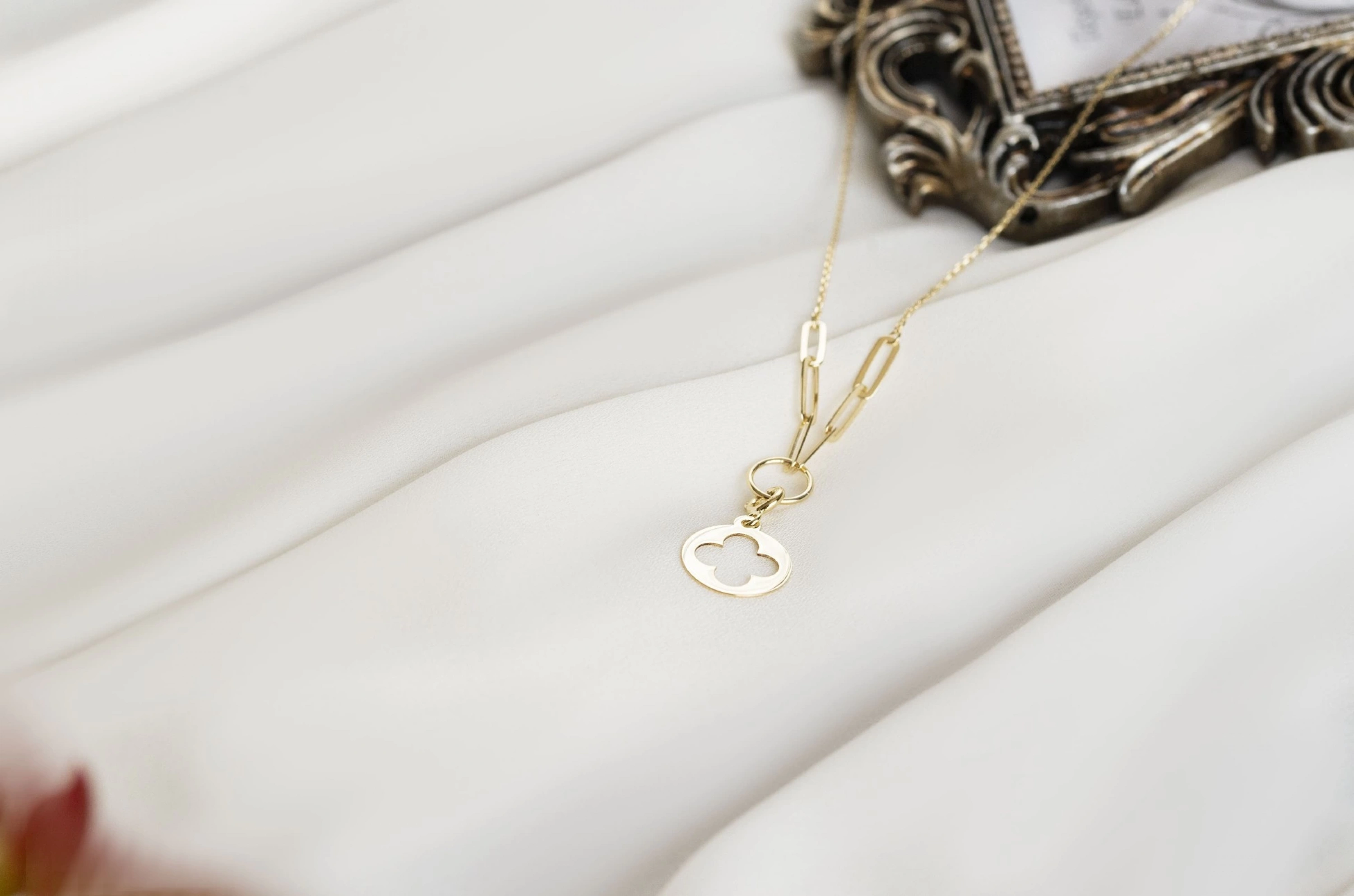 Dört Yapraklı Yonca 14 Ayar Altın Kolye