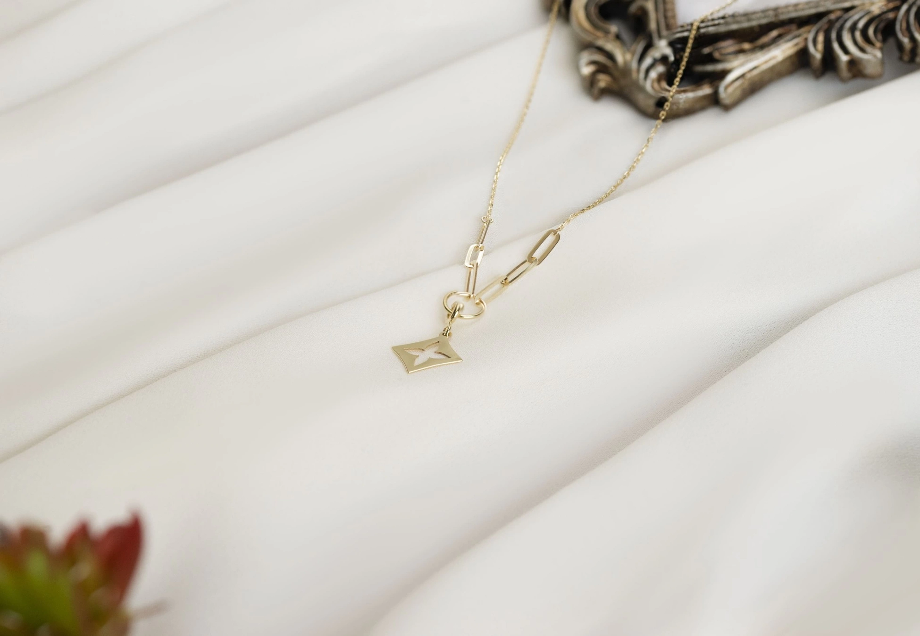 Kutup Yıldız 14 Ayar Altın Kolye