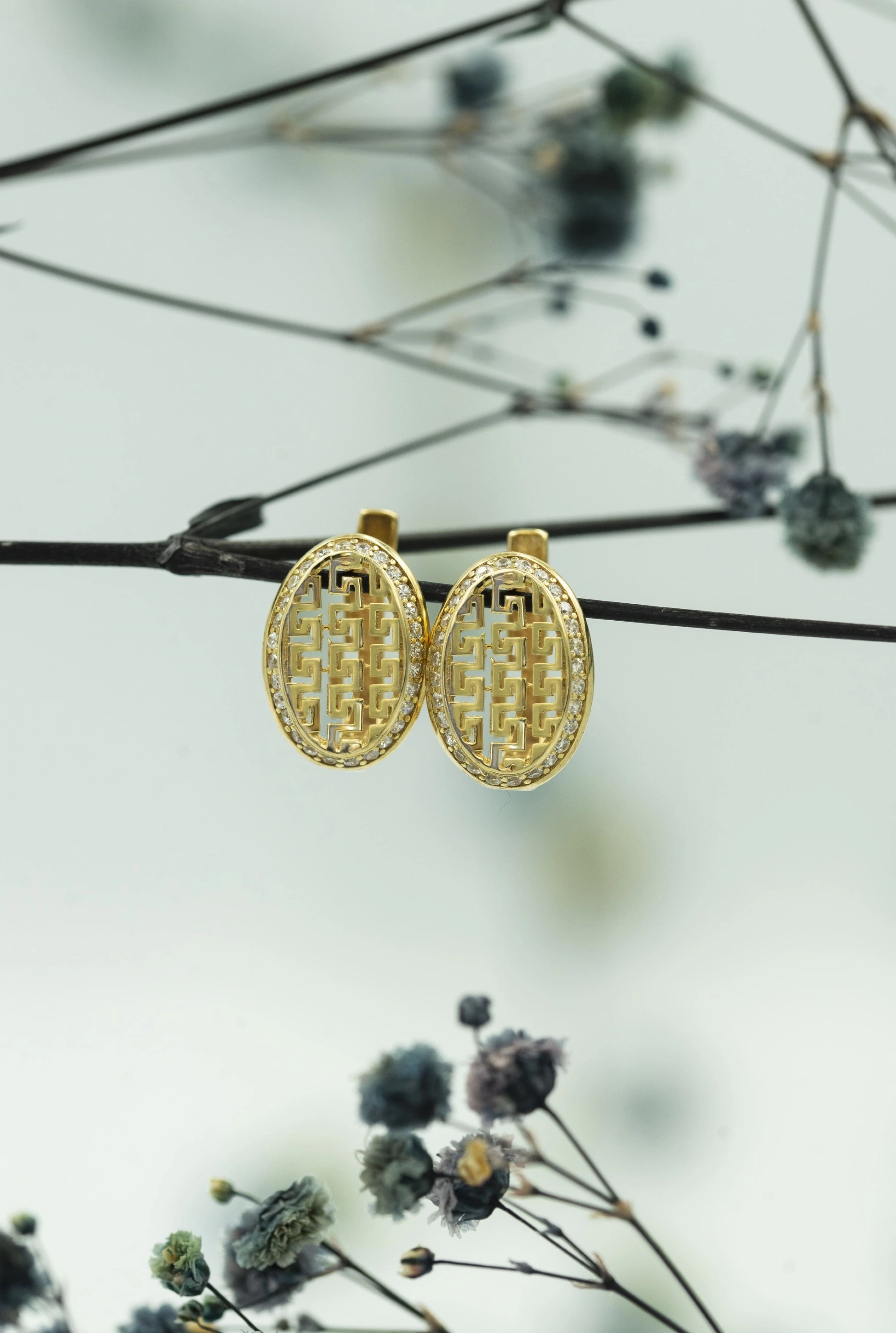 Piramit Model 8 Ayar Altın Küpe