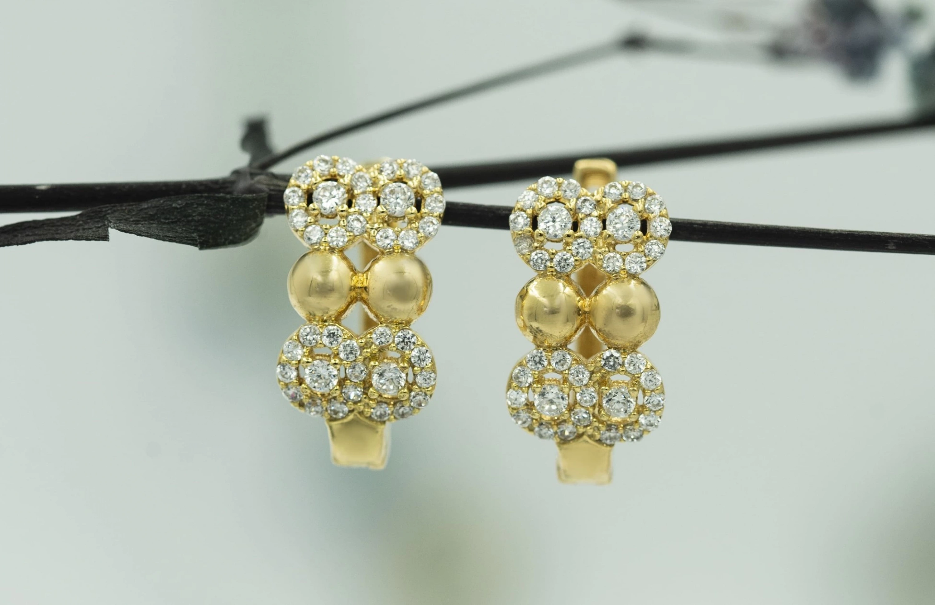 Çift Sonsuzluk Taşlı 8 Ayar Altın Küpe