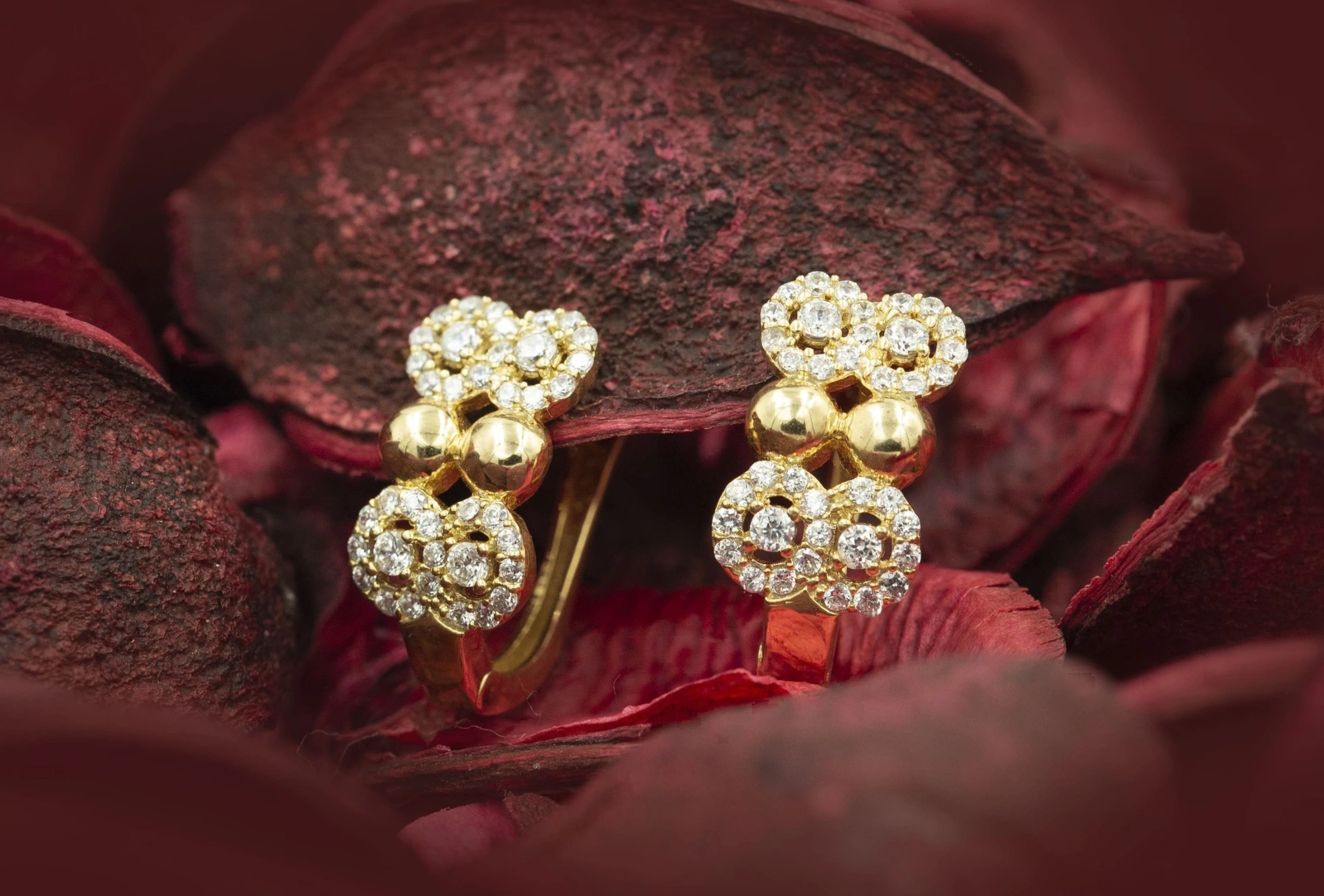 Çift Sonsuzluk Taşlı 8 Ayar Altın Küpe