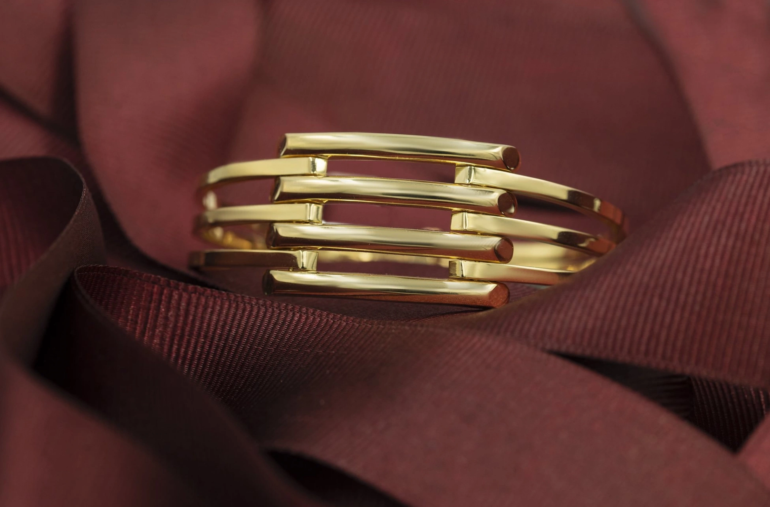 Kaburga 8 Ayar Altın Kelepçe Bilezik