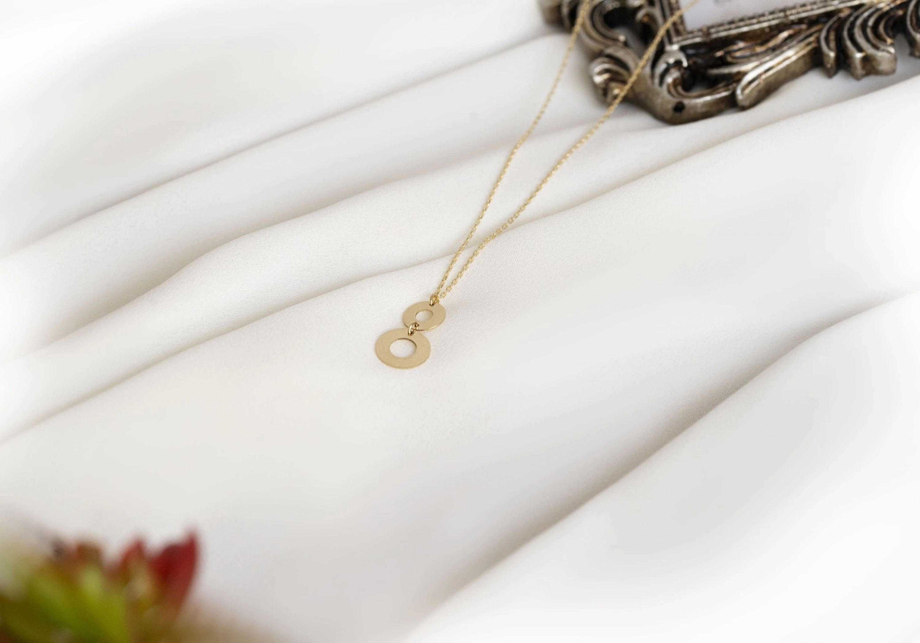 Yuvarlak Model 14 Ayar Altın Kolye