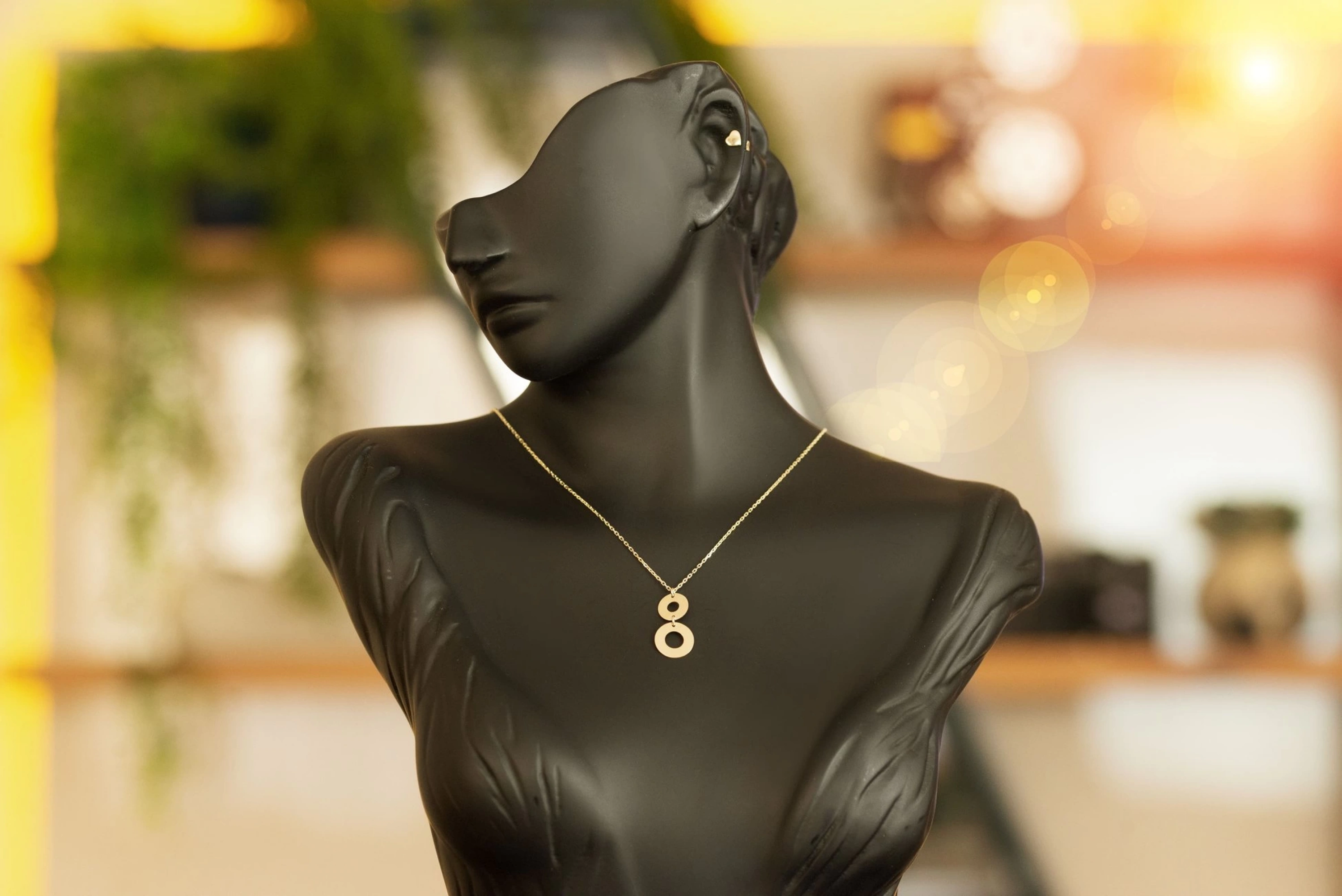 Yuvarlak Model 14 Ayar Altın Kolye