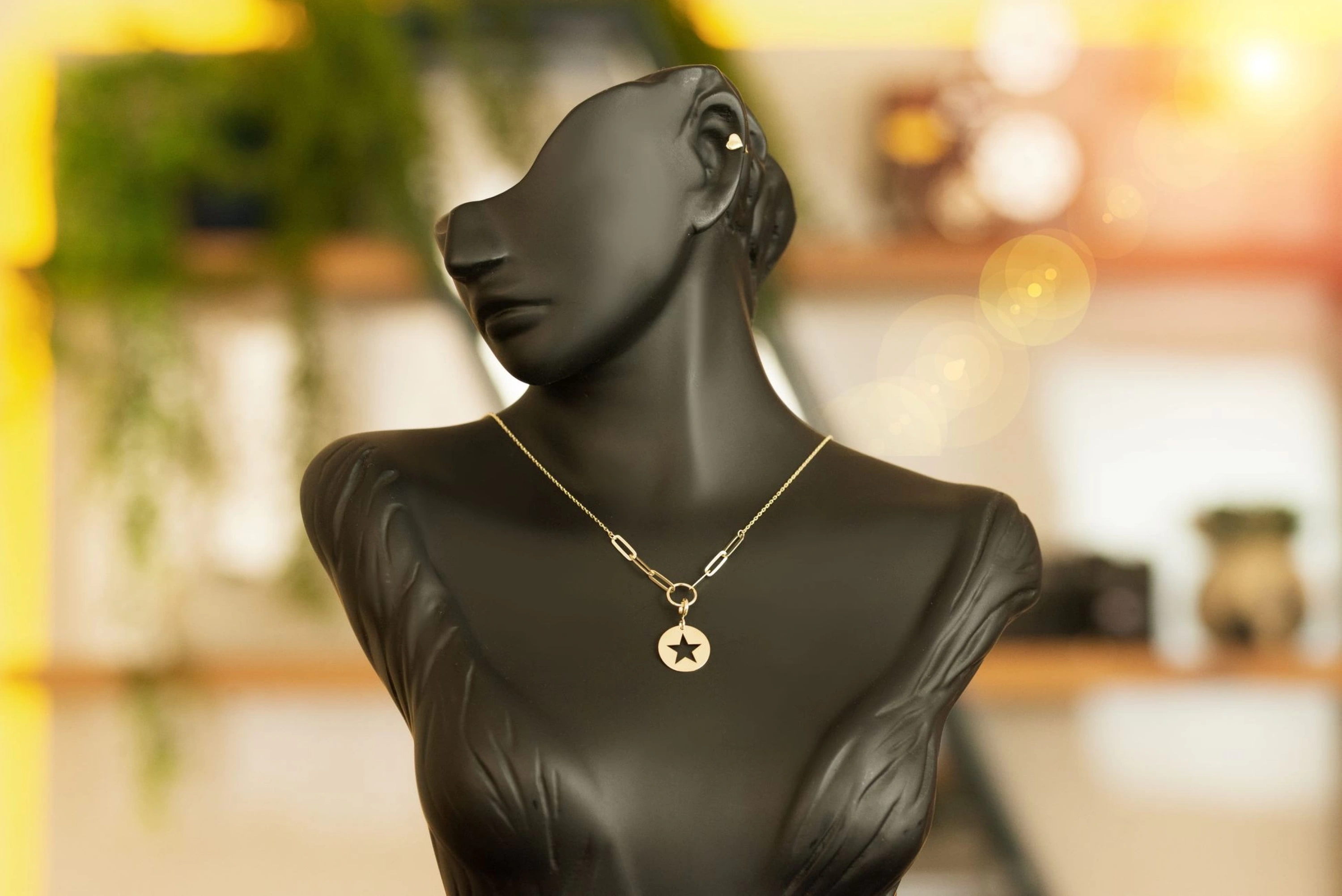 Yıldız Model 14 Ayar Altın Kolye