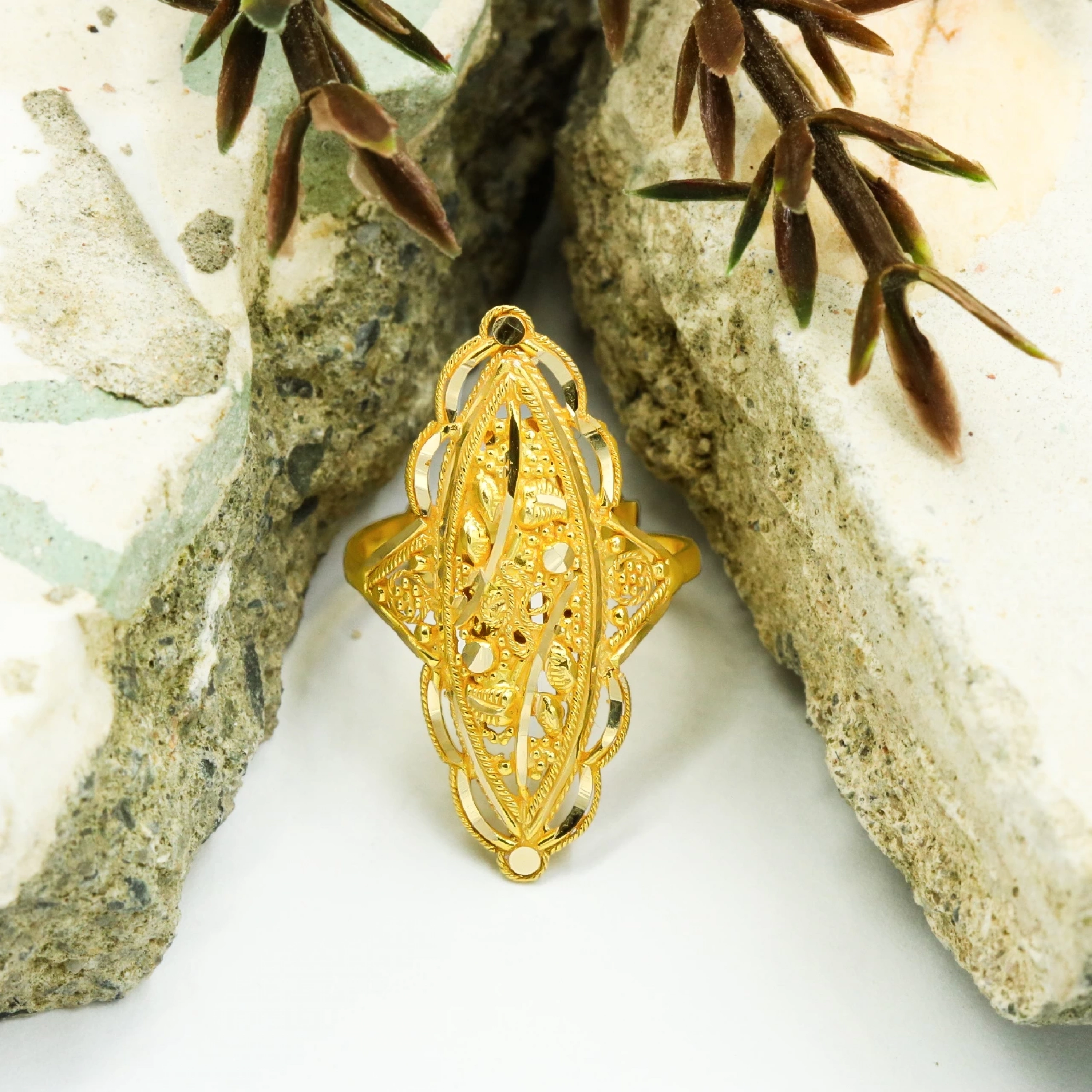 14 Ayar Altın Hint Yüzük