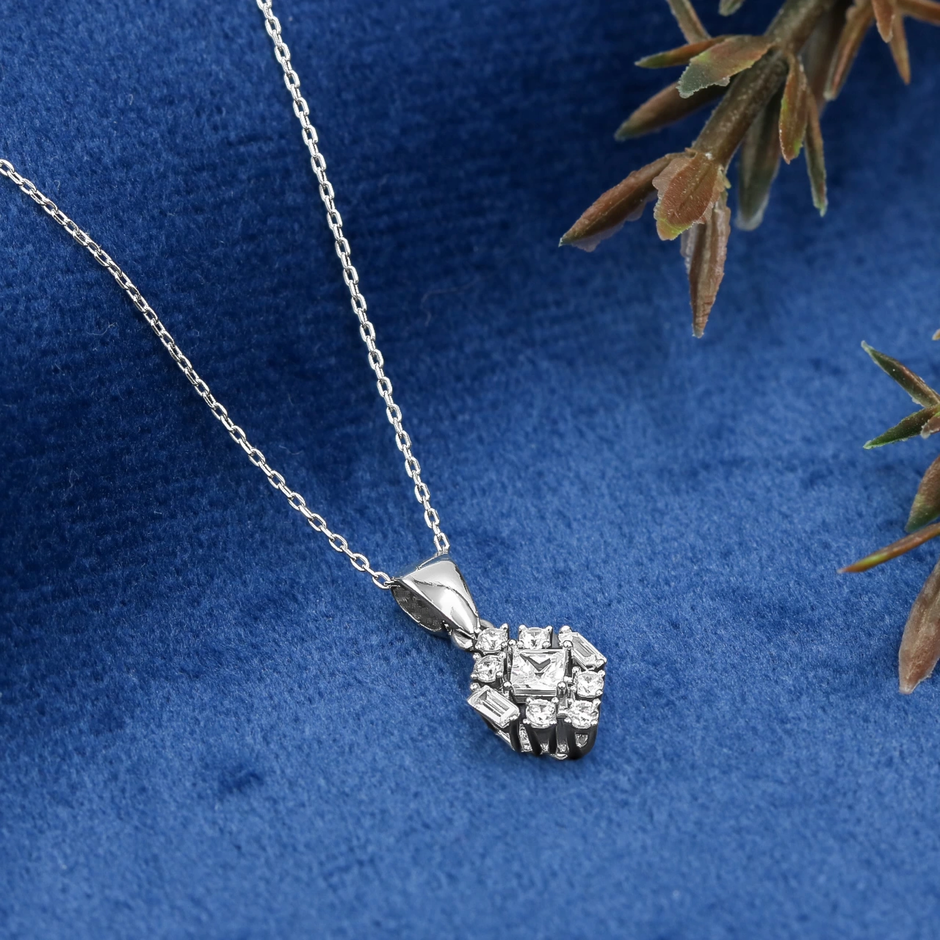 14 Ayar Beyaz Altın Baget Mini Set