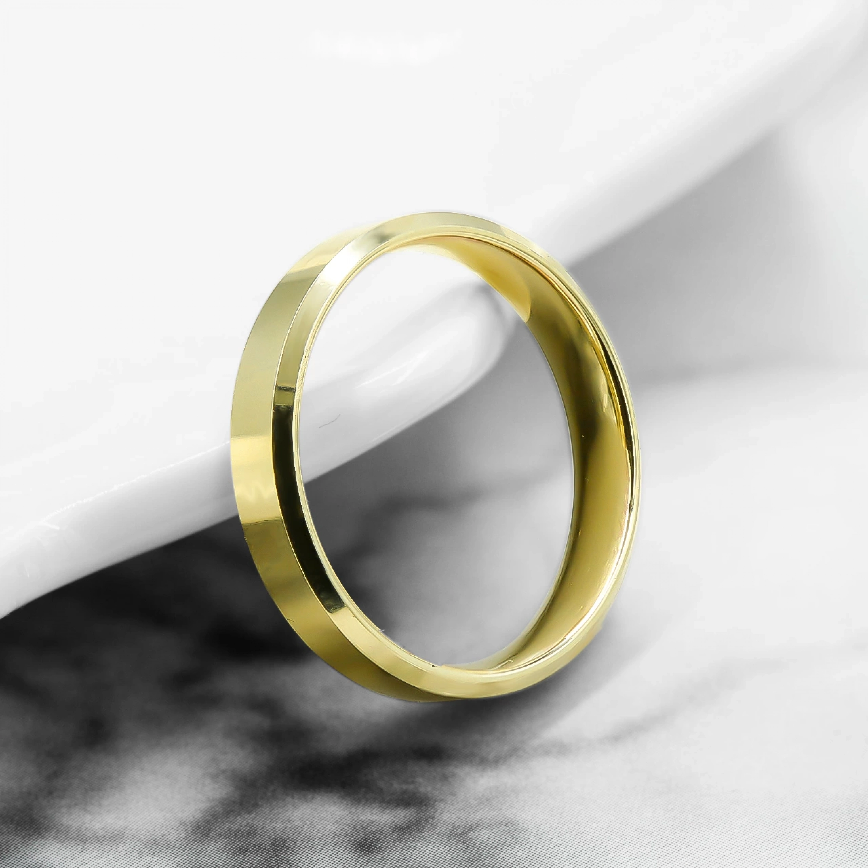 14 Ayar Düz Köşeli Klasik Alyans Yüzük 4mm