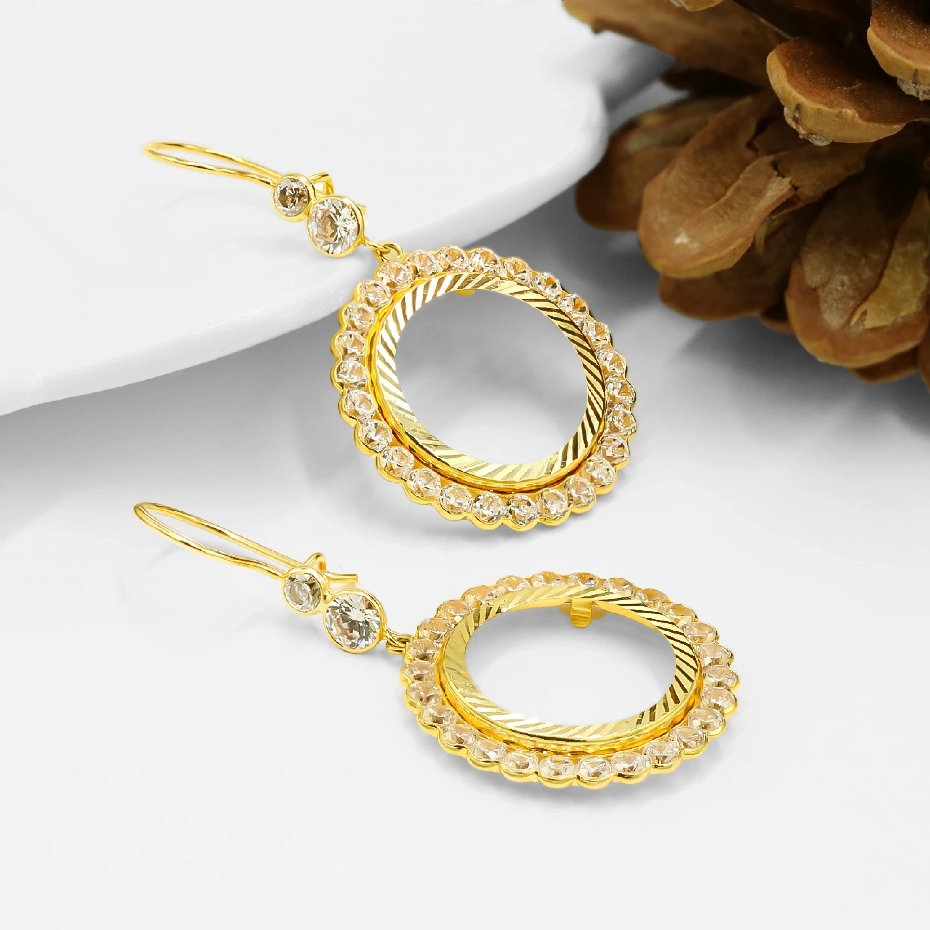 Çeyrek Altın Çerçeveli 14 Ayar Altın Küpe