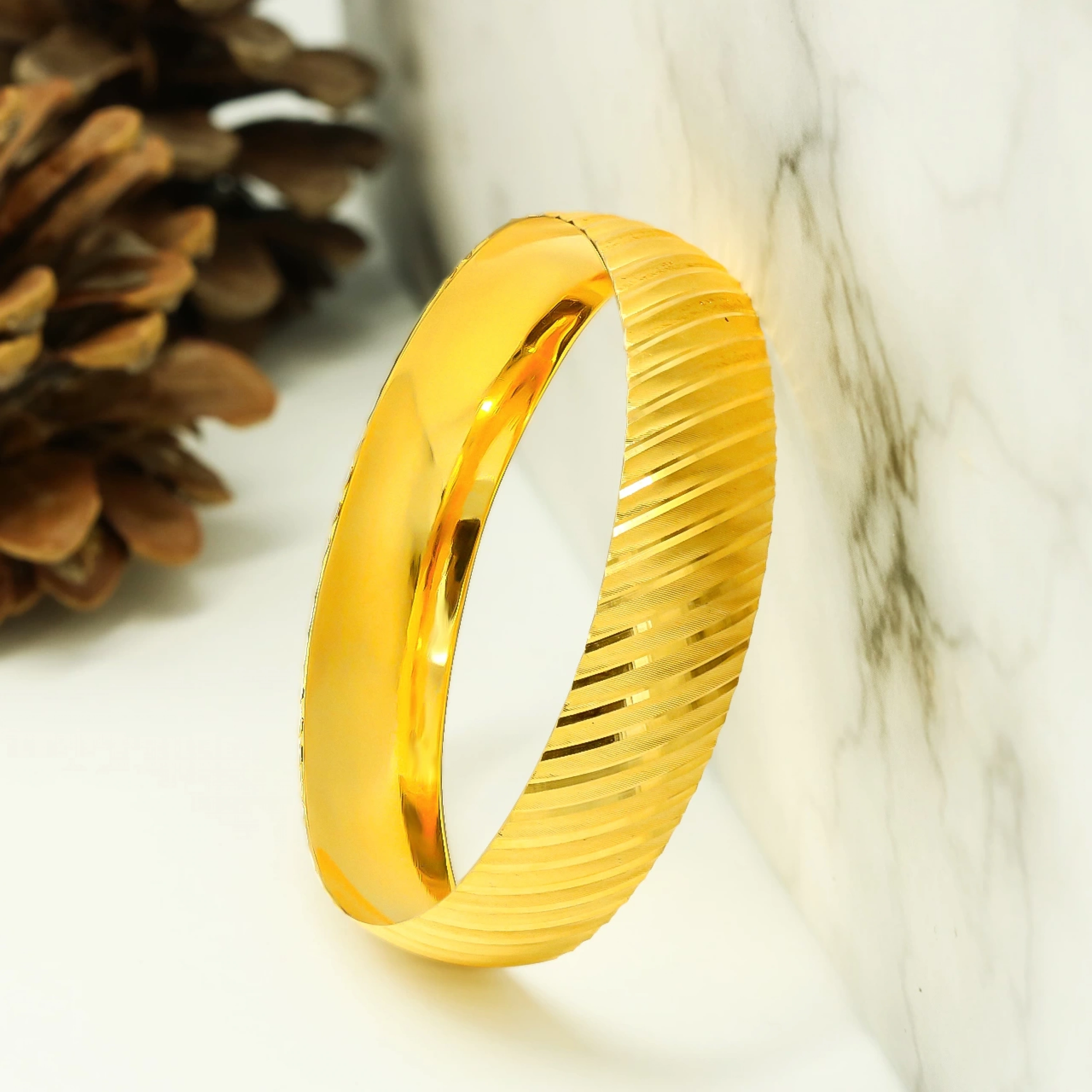 22 Ayar Altın Bilezik (1,5 Cm Genişlik 15 Gram)