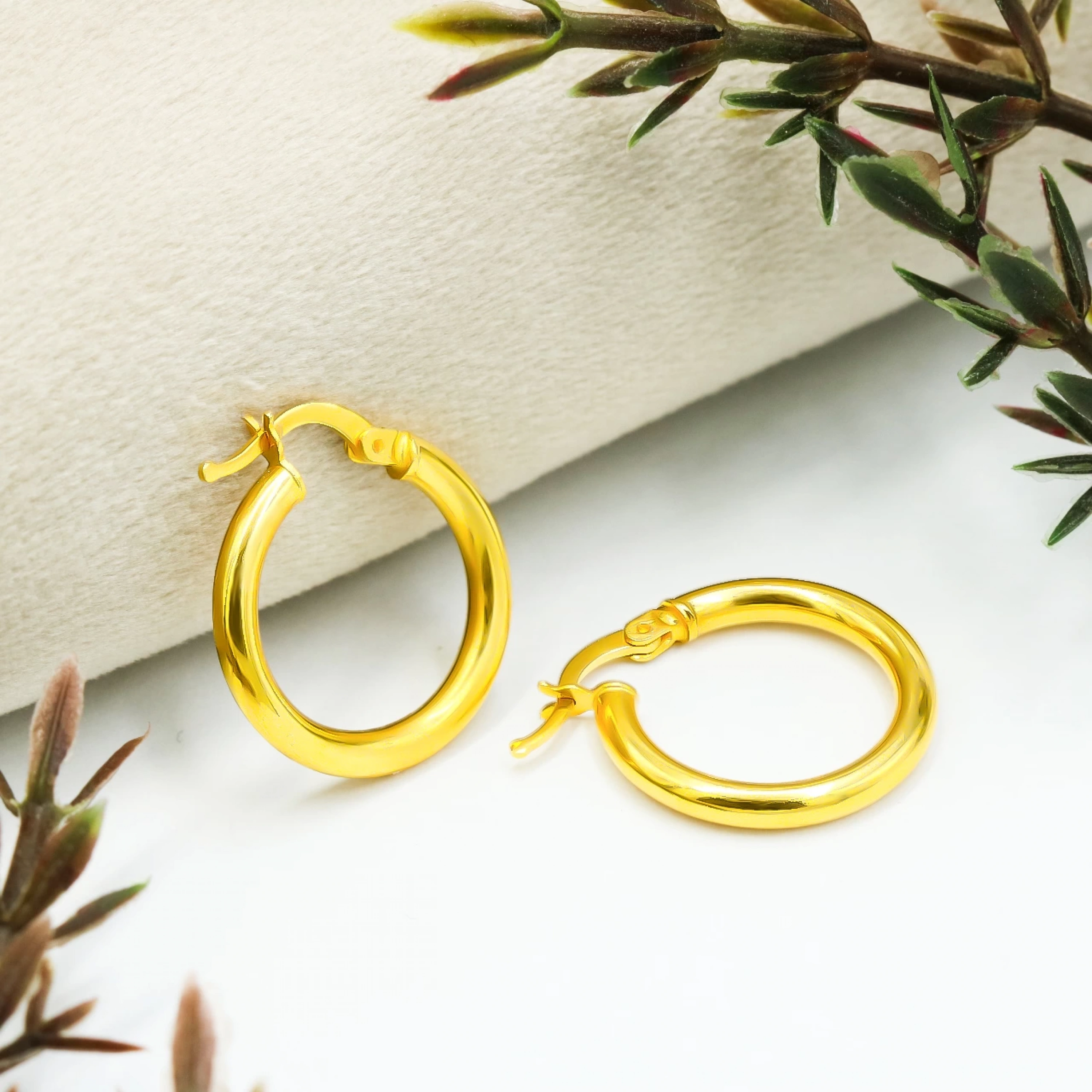 22 Ayar Halka Altın Küpe