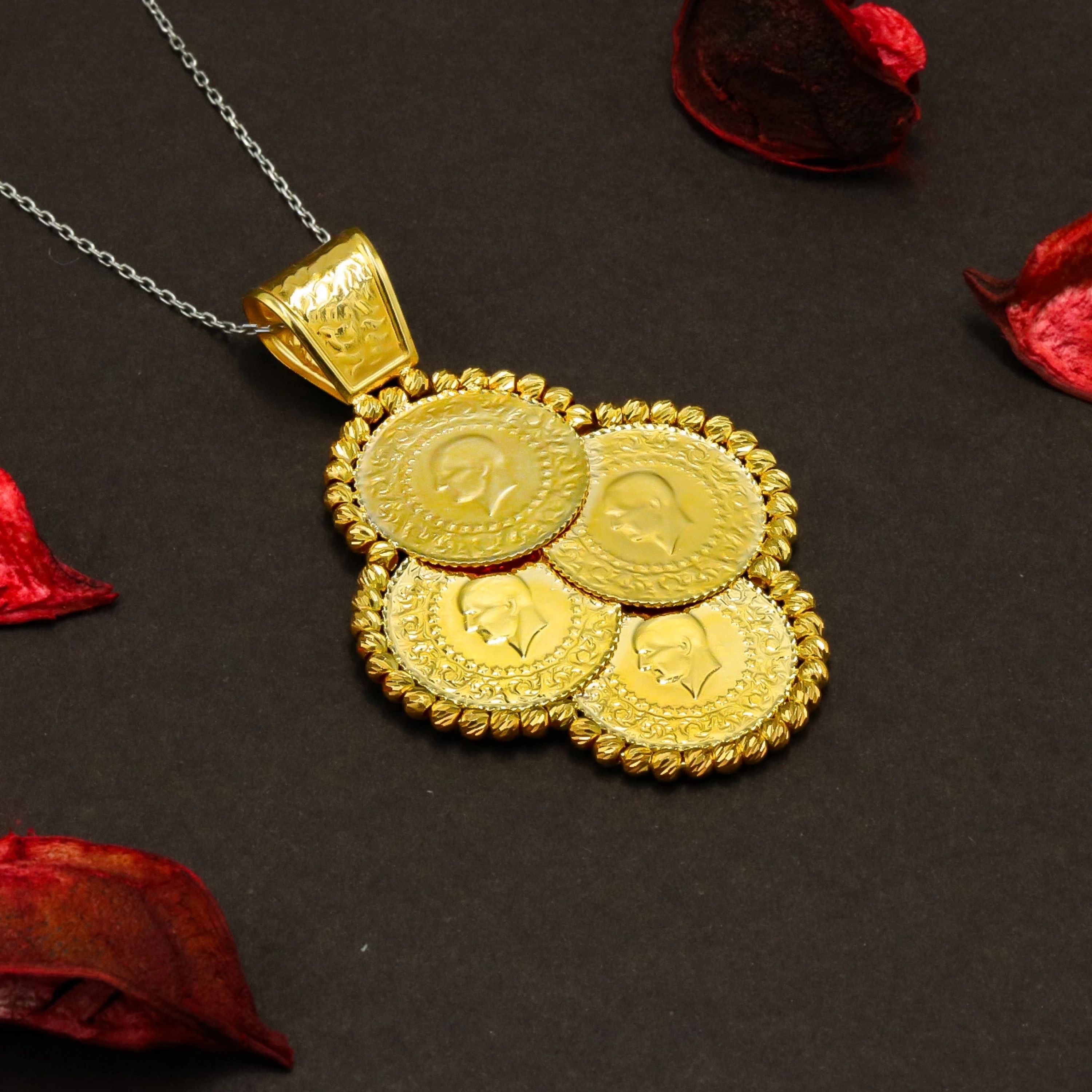 4 Çeyrekli Dorika 22 Ayar Altın Kolye Ucu