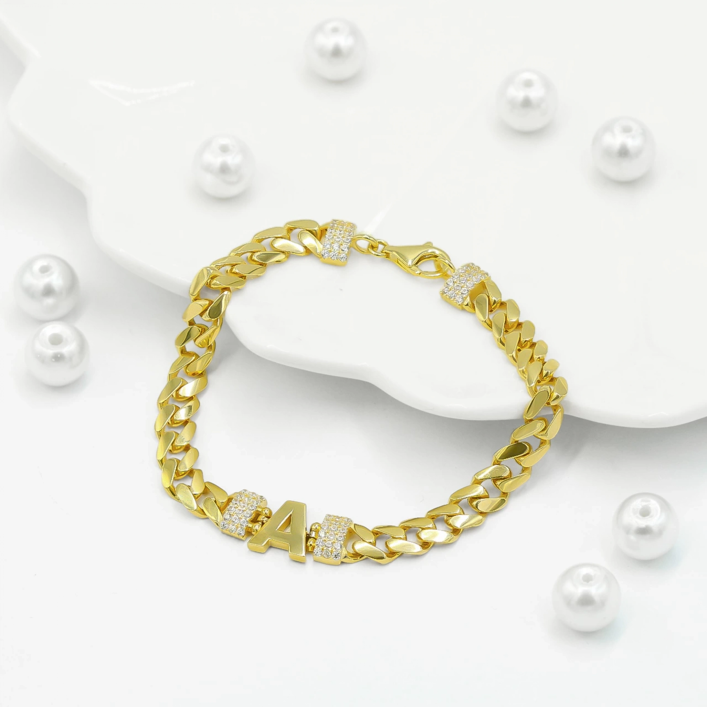 A Harfli 14 Ayar Altın Bileklik