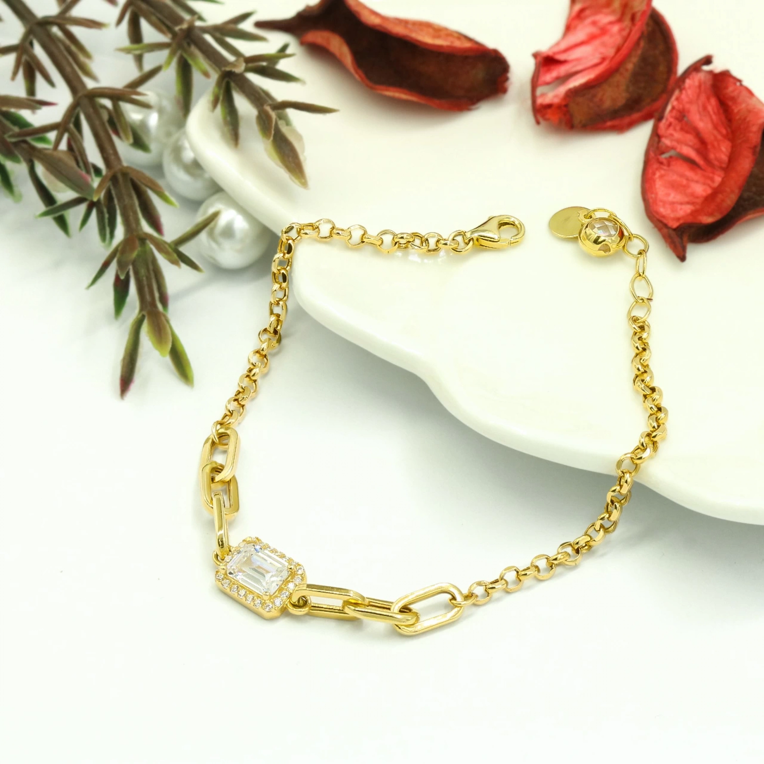 Ataçlı Baget 14 Ayar Altın Bileklik