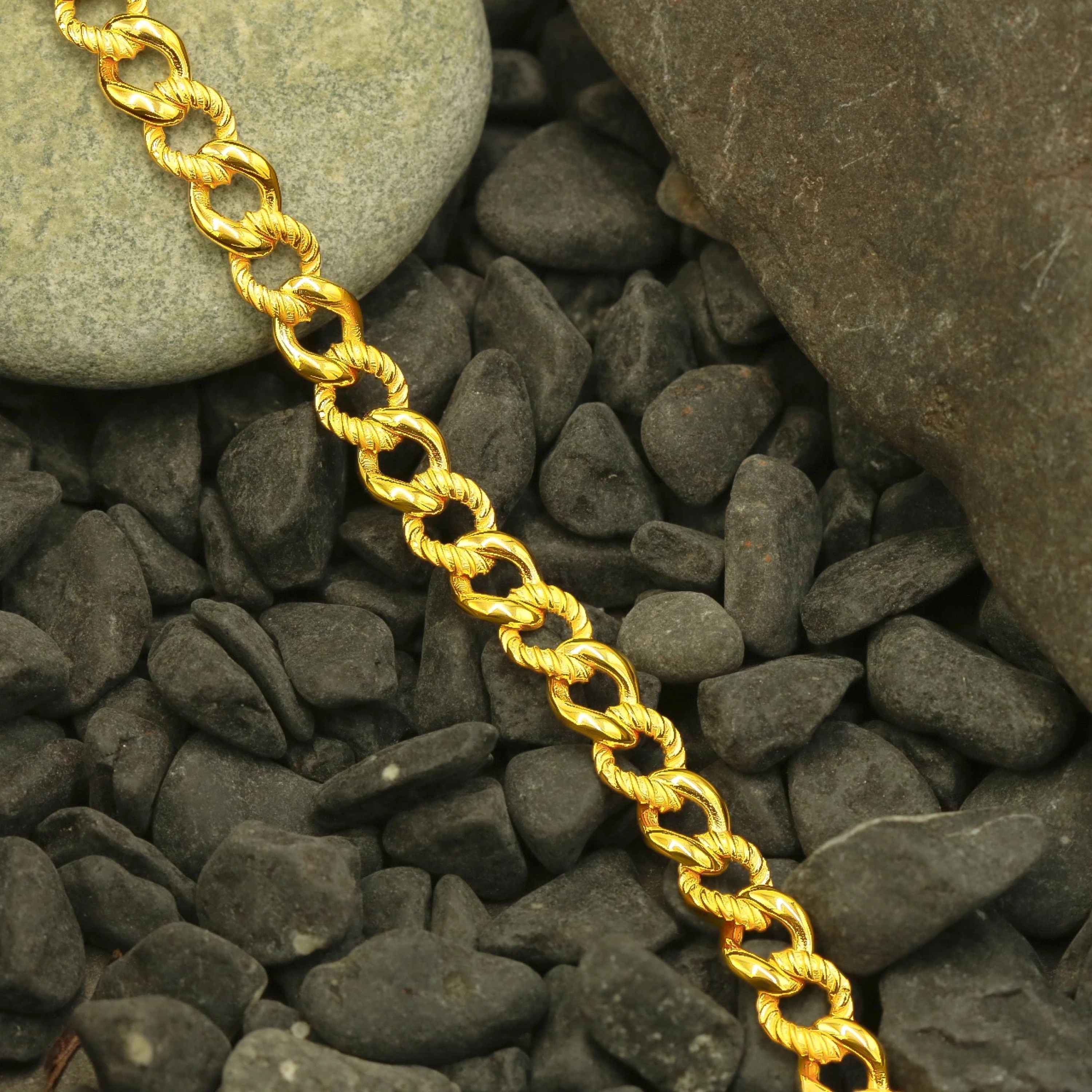 Desenli Gurmet 14 Ayar Altın Bileklik