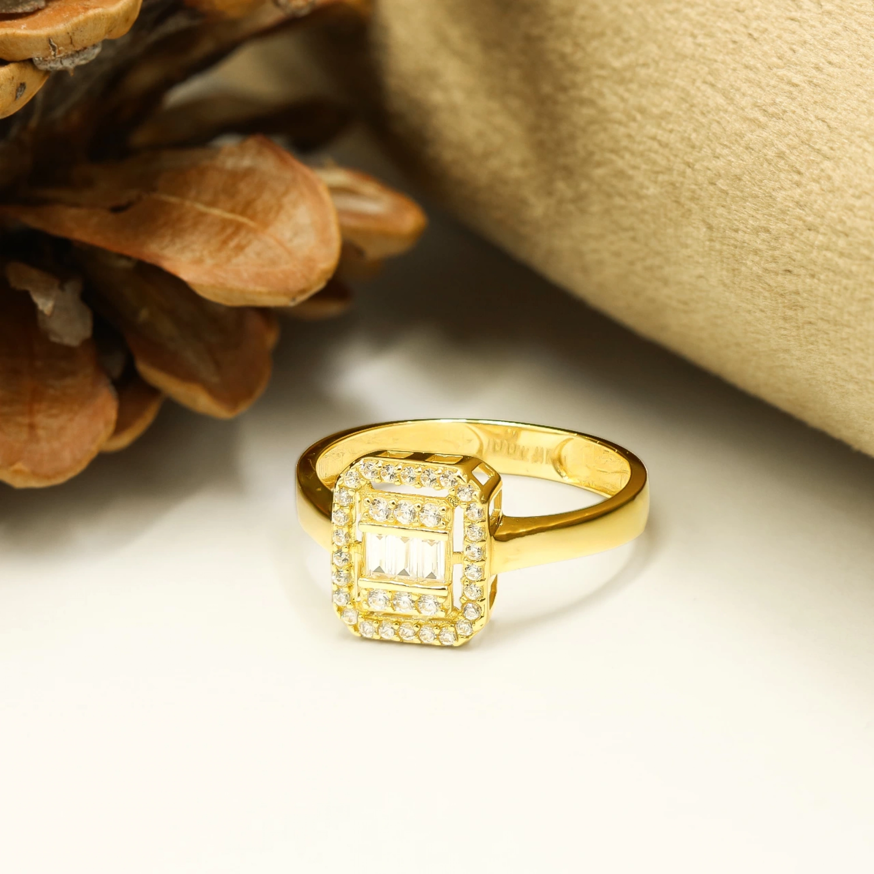 Baget 14 Ayar Altın Yüzük