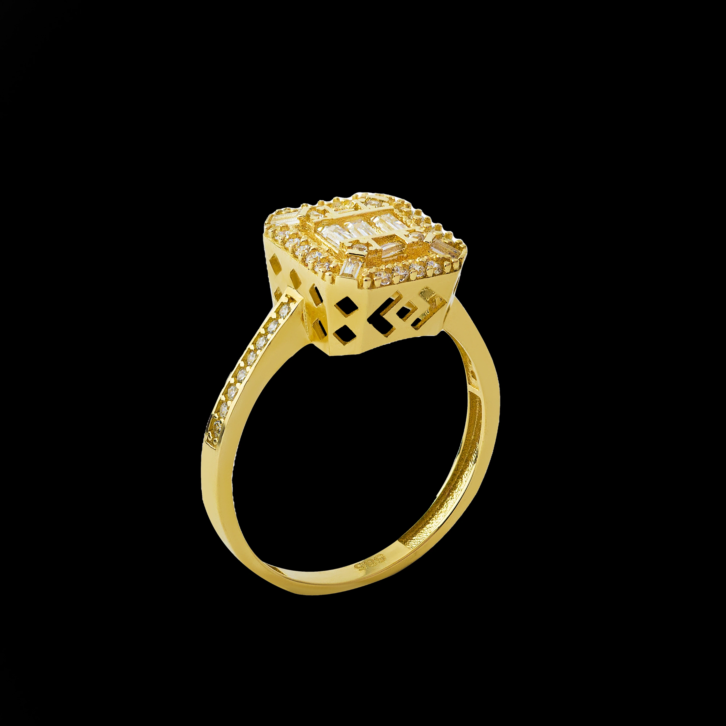 Baget Kare Kesim 14 Ayar Altın Yüzük